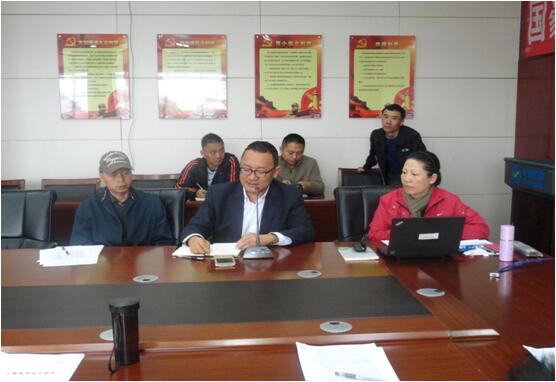 保山移动综合部副总杨涛在培训中宣贯省移动对车辆治理的有关要求事项。